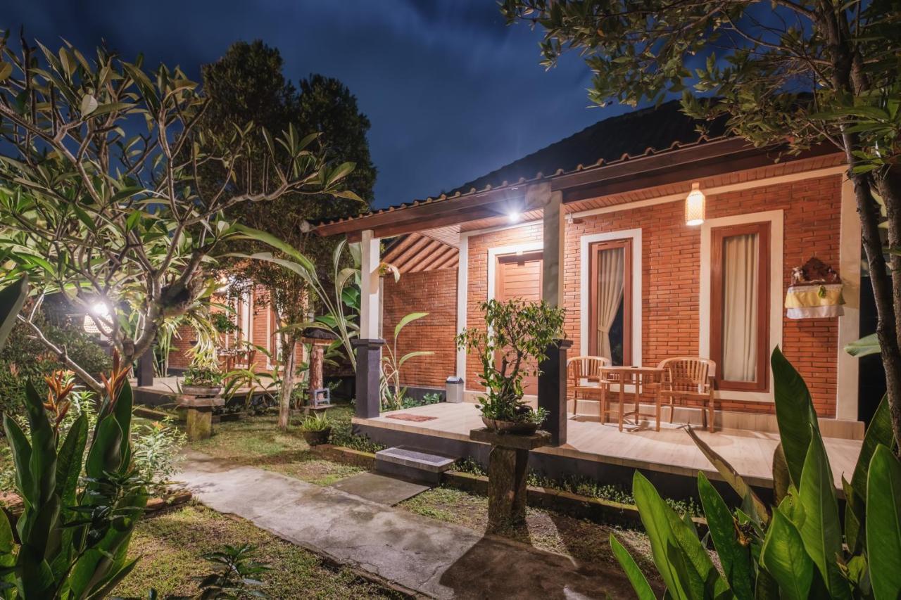 Dhiari Guest House Ubud  Exterior photo