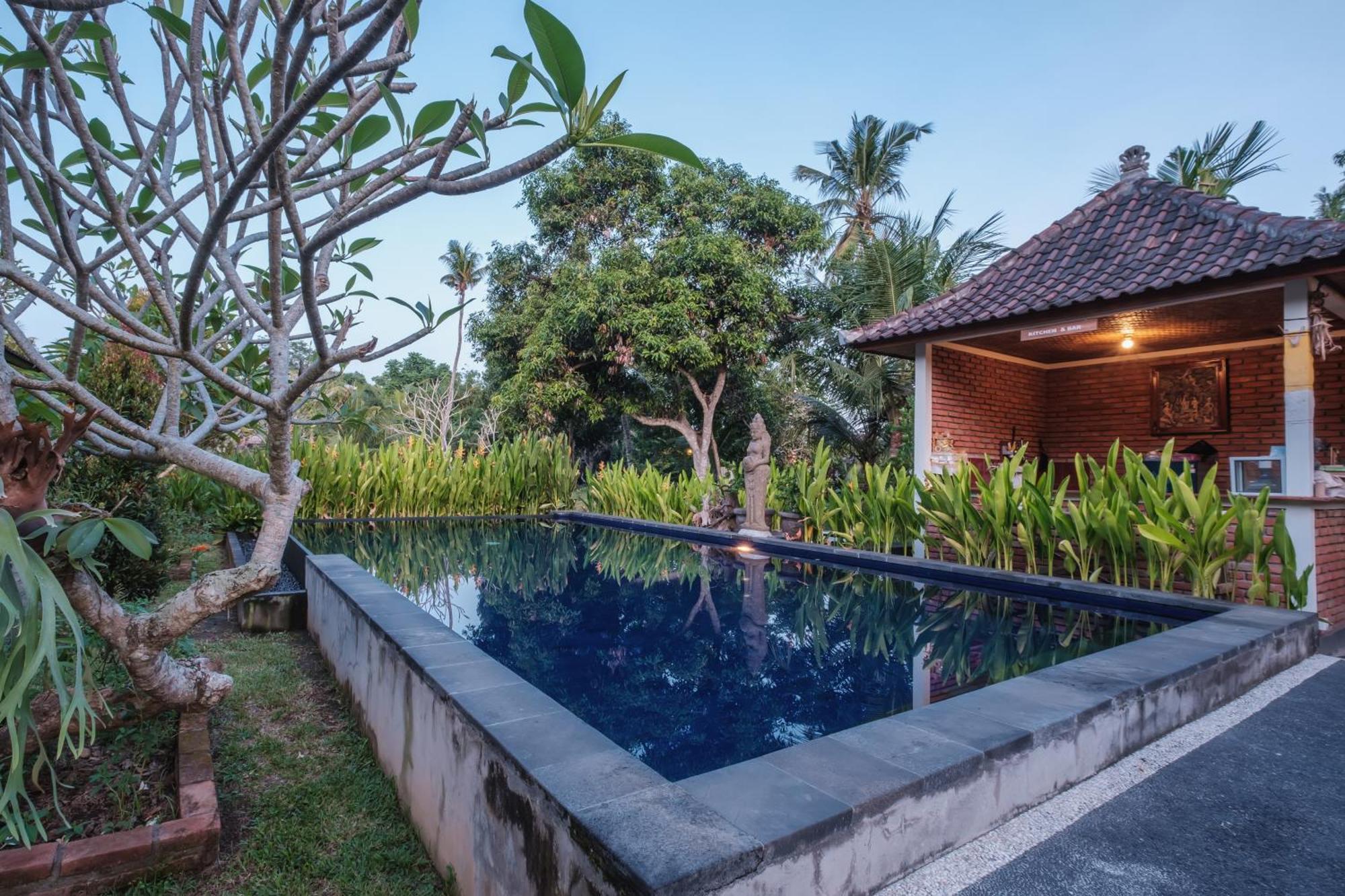 Dhiari Guest House Ubud  Exterior photo